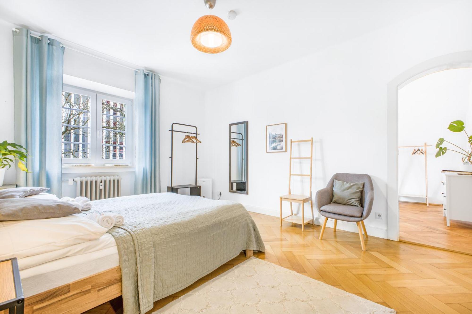 Ferienwohnung FAWAY: Nähe Audi&Bhf - Parken - Küche - Netflix Ingolstadt Exterior foto